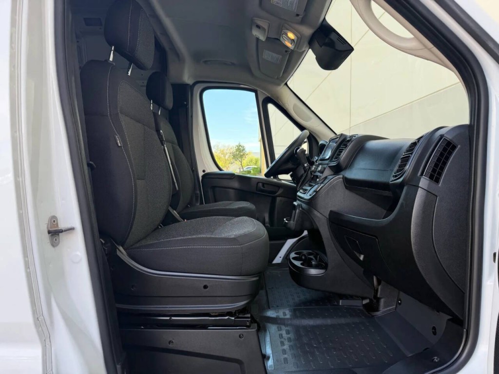 2023 RAM Promaster Image 17