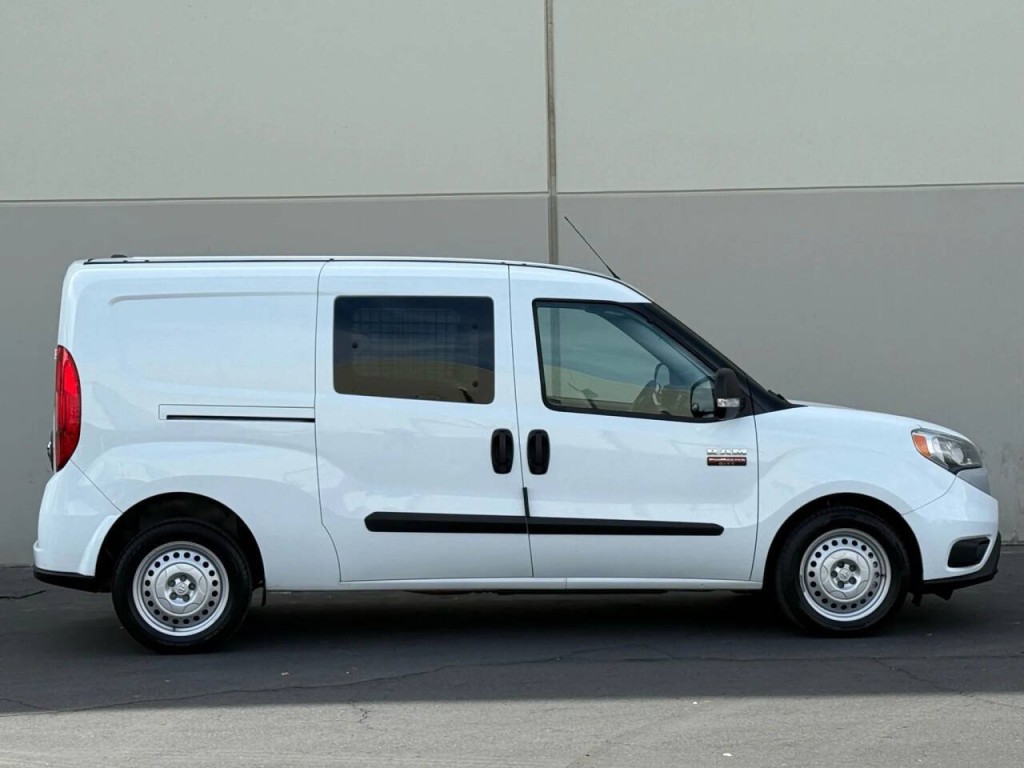 2022 RAM Promaster Image 4