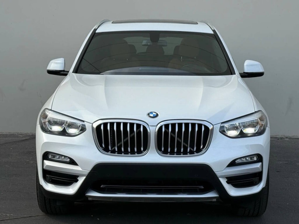 2018 BMW X3 Image 2