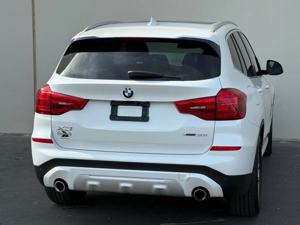2018 BMW X3 Image 8