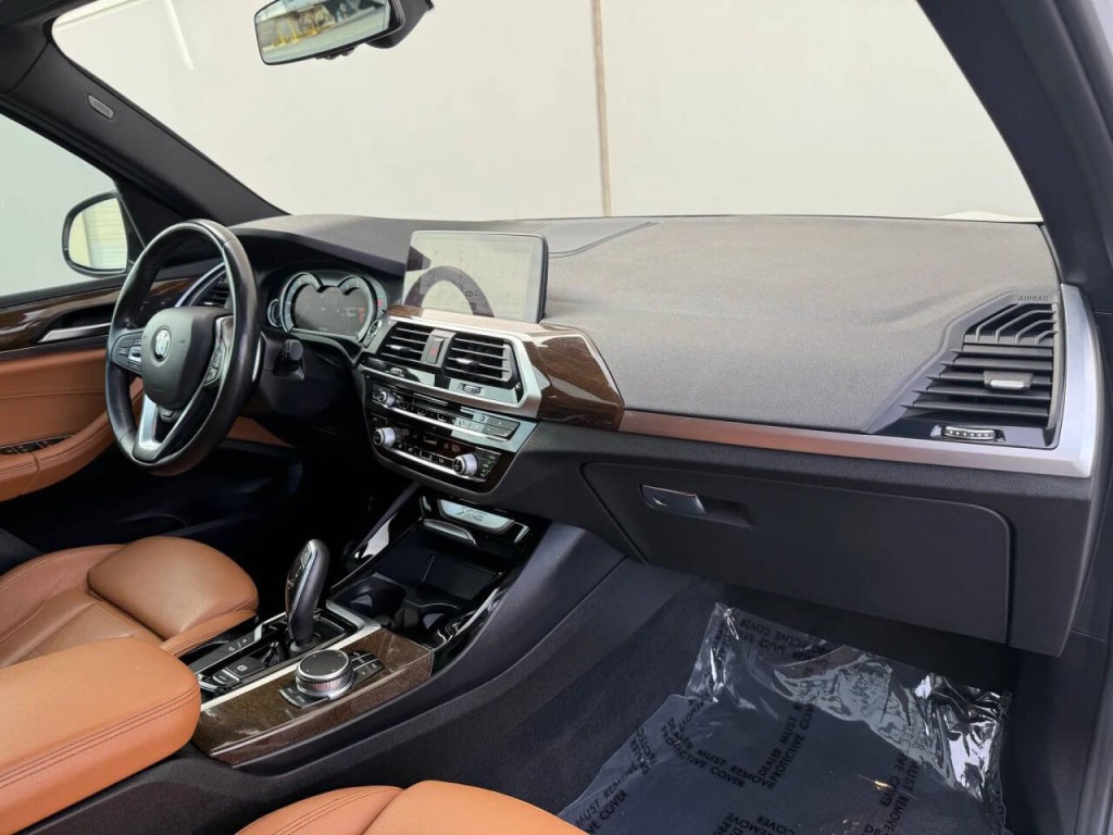 2018 BMW X3 Image 20
