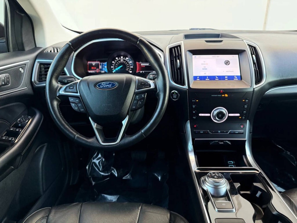2020 Ford Edge Image 12