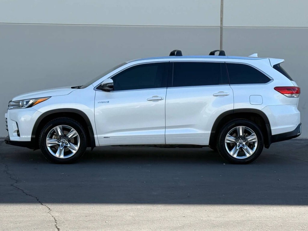 2018 Toyota Highlander Image 5