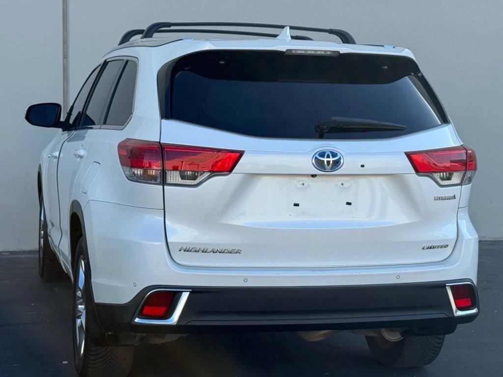 2018 Toyota Highlander Image 6