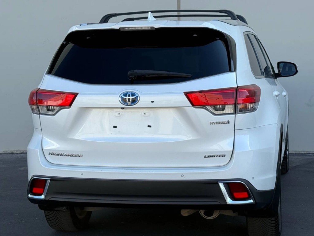 2018 Toyota Highlander Image 8