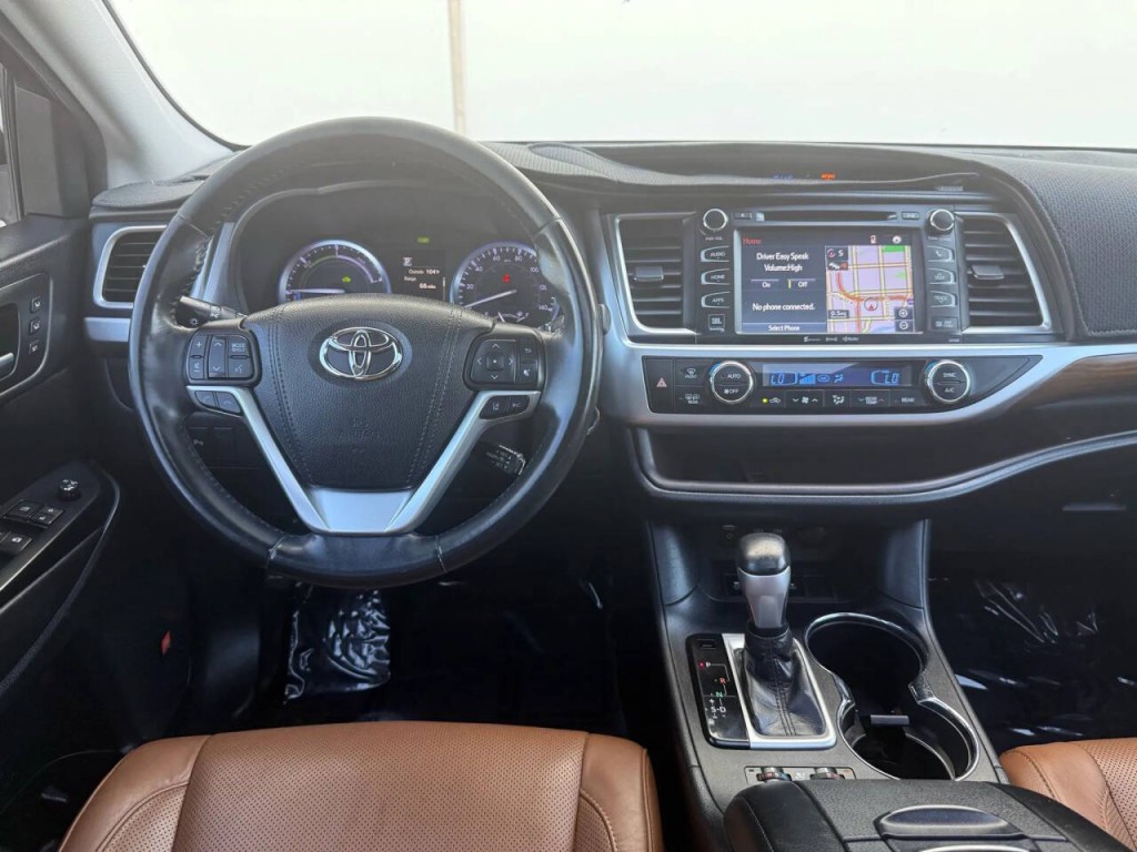 2018 Toyota Highlander Image 12