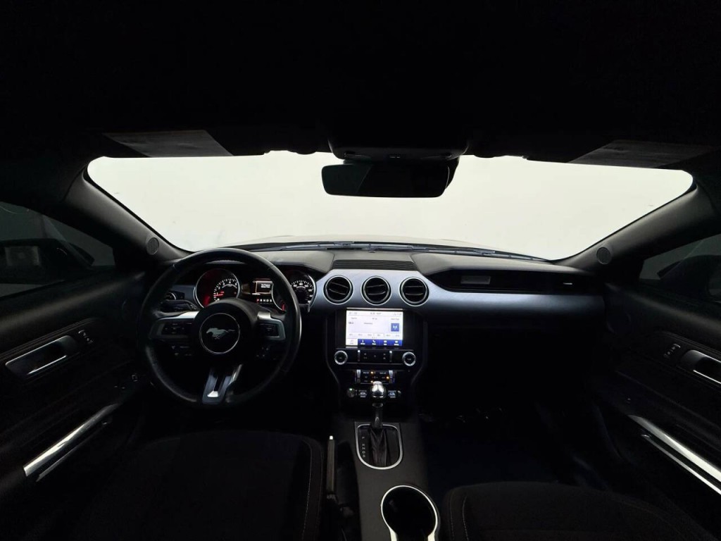 2023 Ford Mustang Image 21