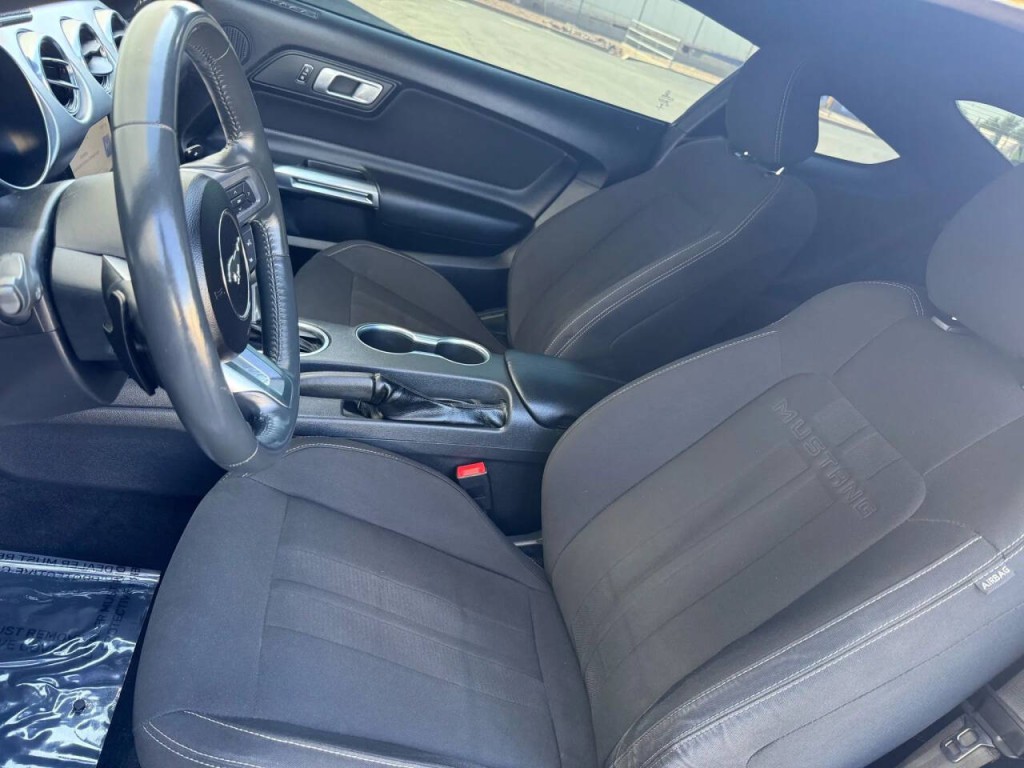 2023 Ford Mustang Image 11