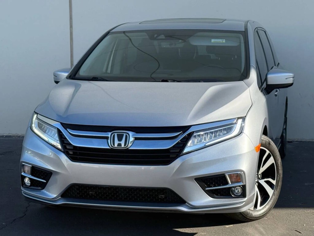 2018 Honda Odyssey Image 3