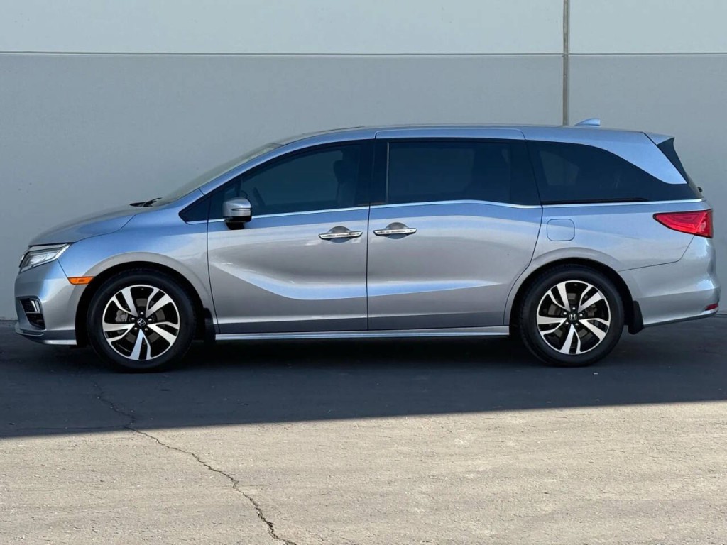 2018 Honda Odyssey Image 5