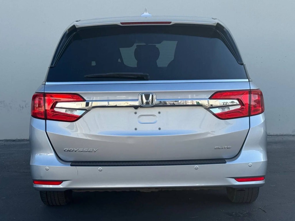 2018 Honda Odyssey Image 6