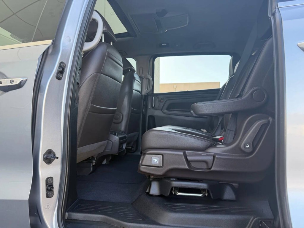 2018 Honda Odyssey Image 13