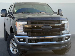Image for 2017 Ford F-250 Lariat Pickup 6 3/4 ft ID: 6854932