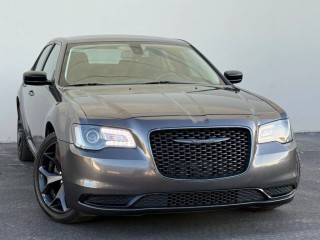 Image for 2021 Chrysler 300 300 Touring ID: 6882469