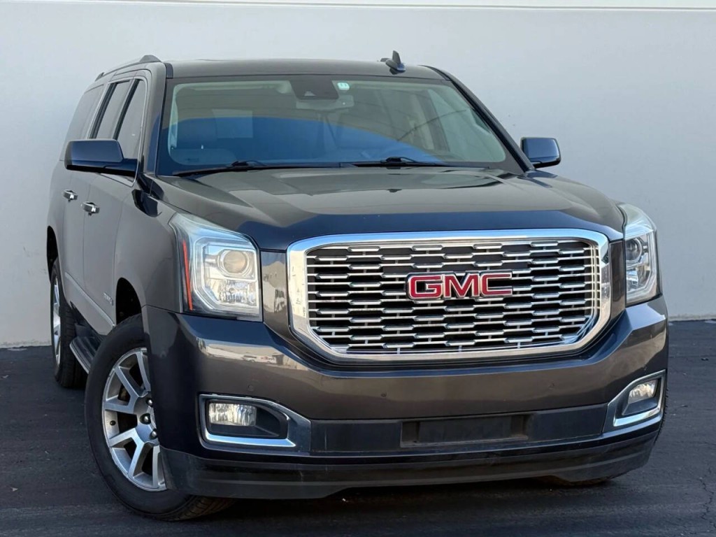 2019 GMC Yukon Image 1