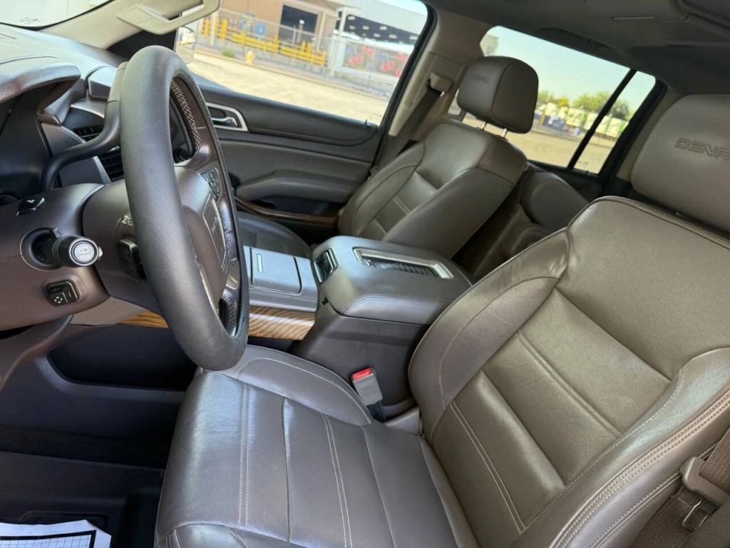 2019 GMC Yukon Image 11