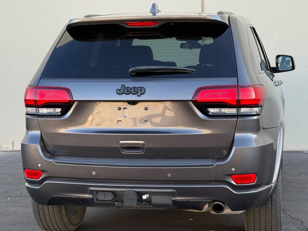 2021 Jeep Grand Cherokee Image 8
