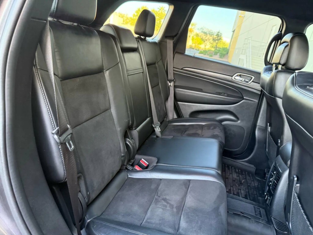 2021 Jeep Grand Cherokee Image 17