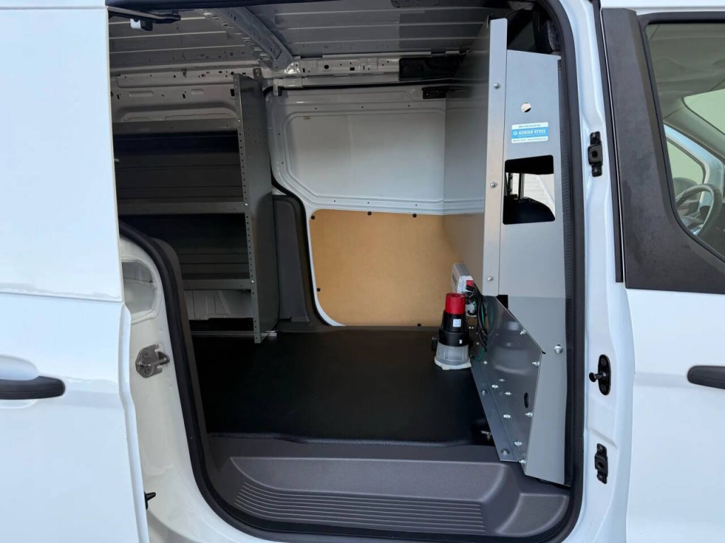 2020 Ford Transit Connect Image 12