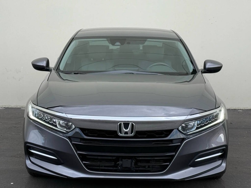 2020 Honda Accord Image 2