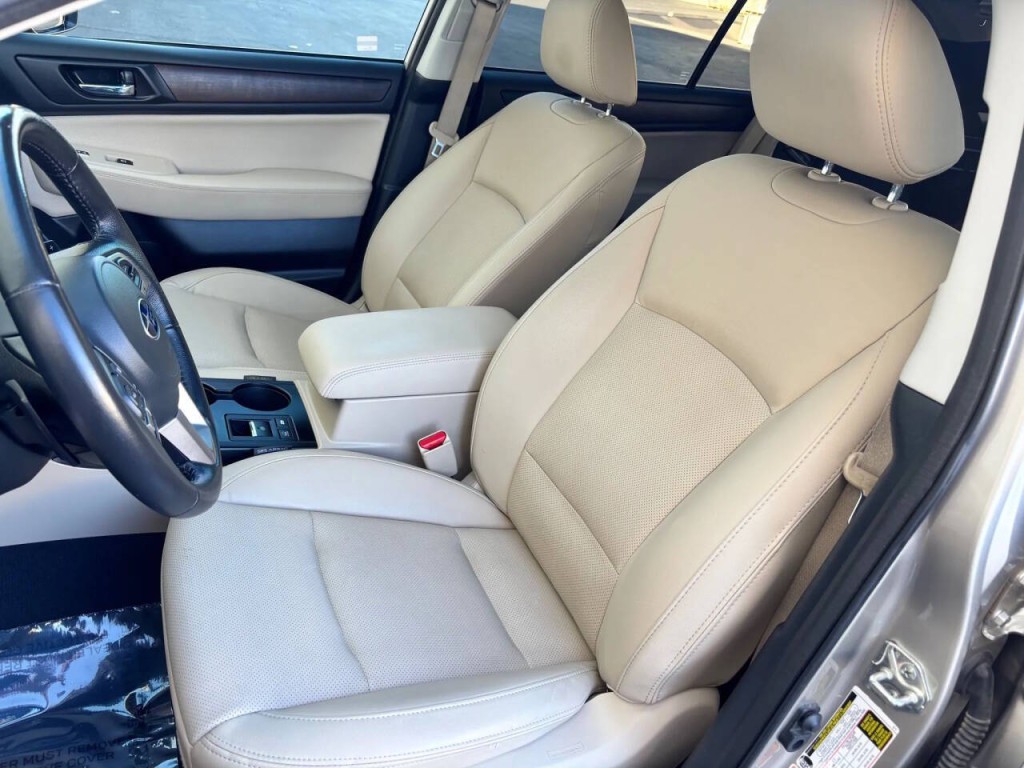2017 Subaru Outback Image 10