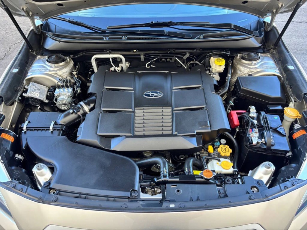 2017 Subaru Outback Image 22