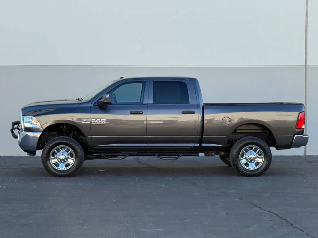 2018 RAM 2500 Image 5