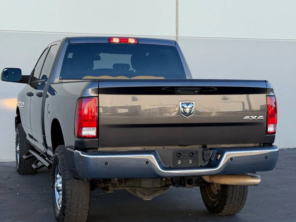 2018 RAM 2500 Image 6