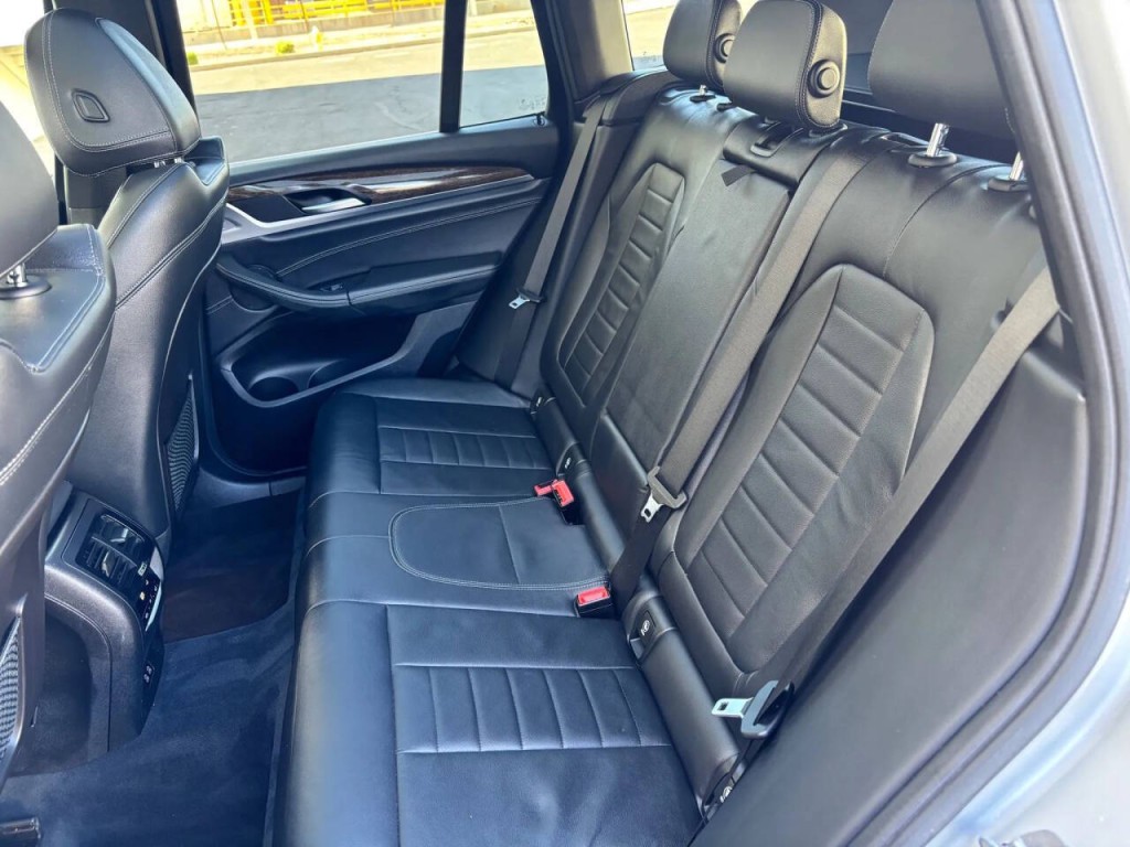 2020 BMW X3 Image 15