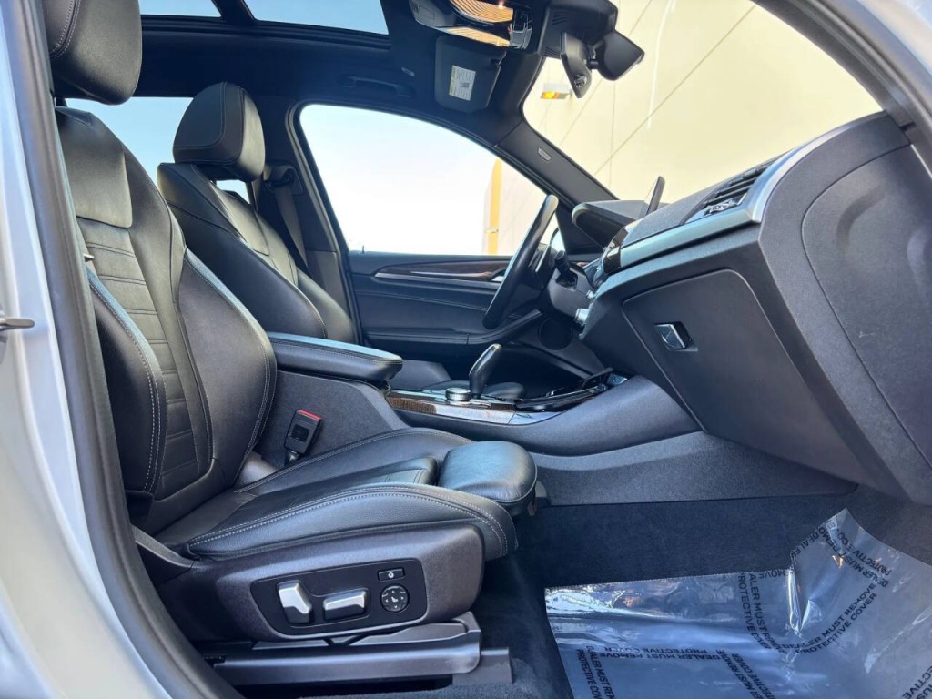 2020 BMW X3 Image 19