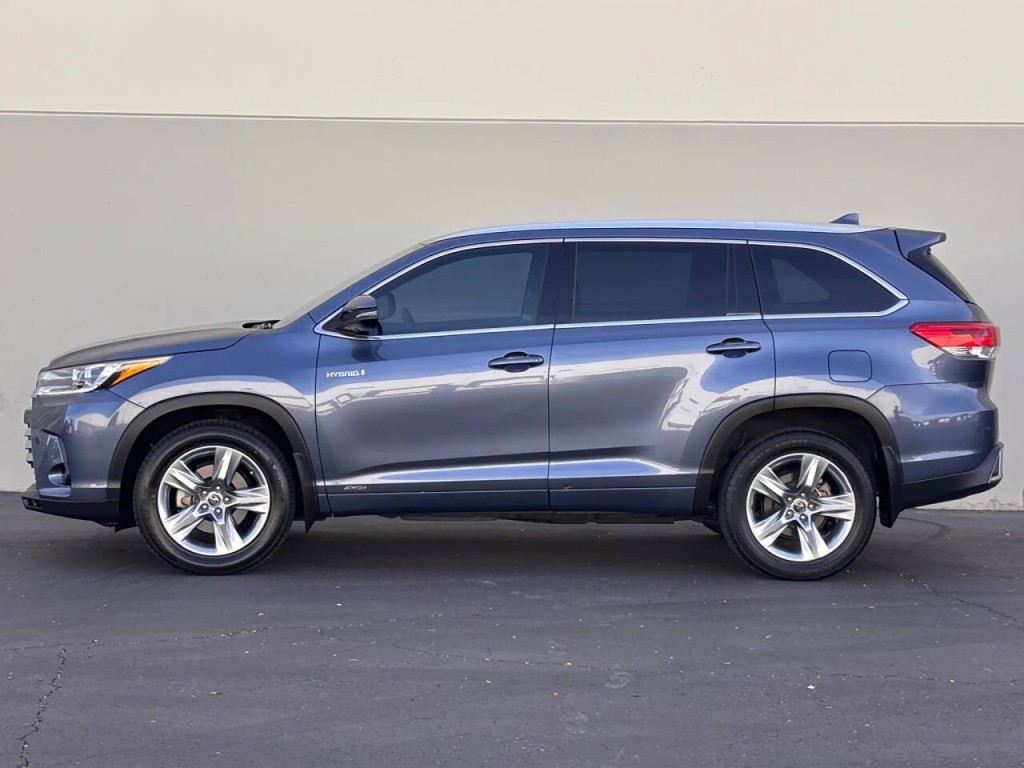 2018 Toyota Highlander Image 5