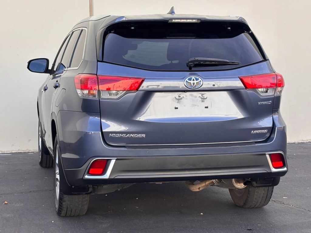 2018 Toyota Highlander Image 8