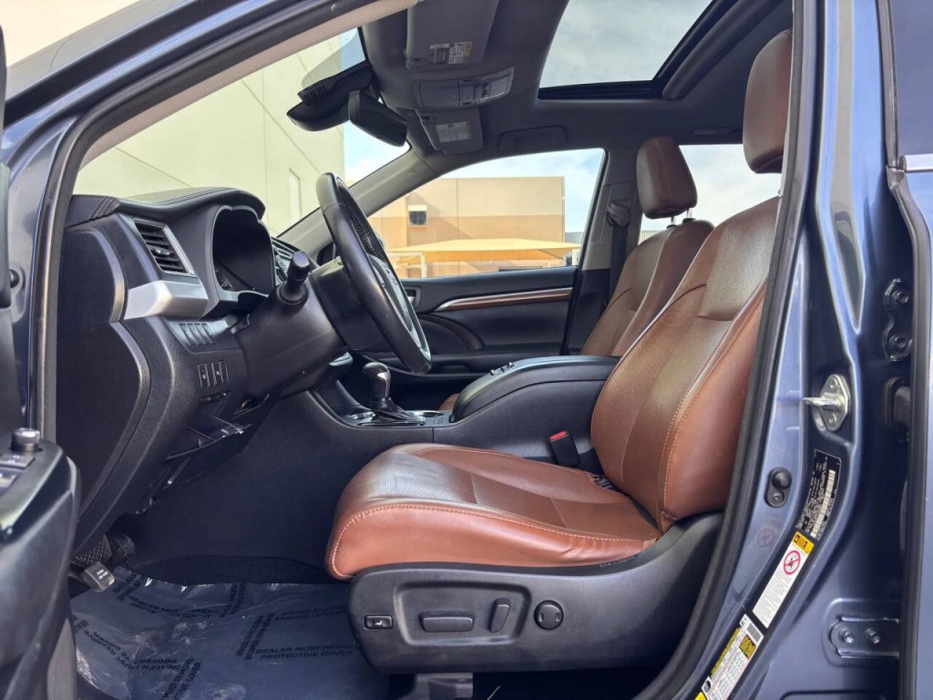 2018 Toyota Highlander Image 9