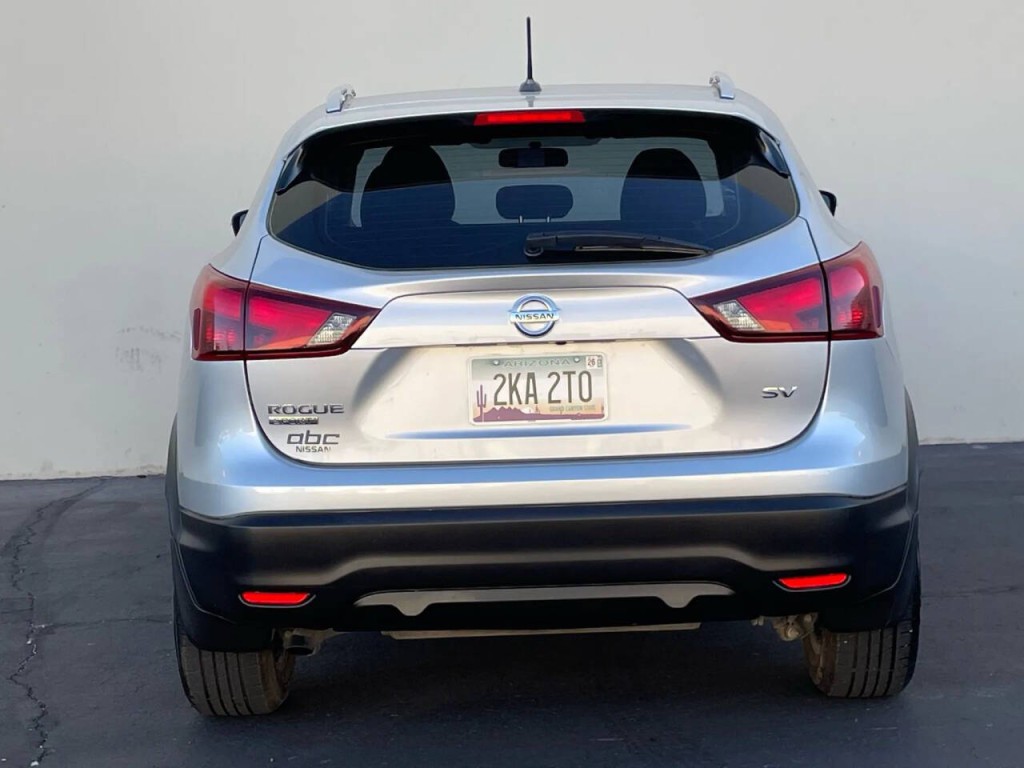 2017 Nissan Rogue Image 7