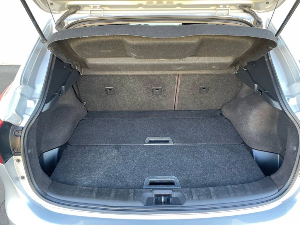 2017 Nissan Rogue Image 21