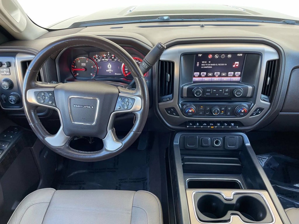 2016 GMC Sierra 2500 Image 10