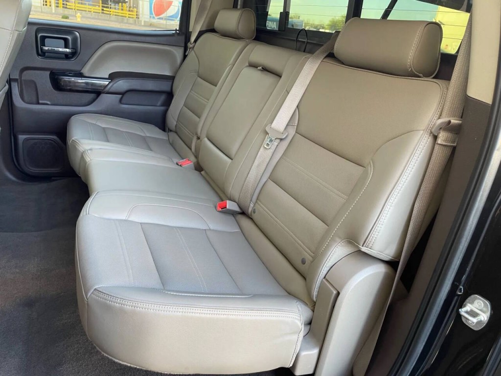 2016 GMC Sierra 2500 Image 15