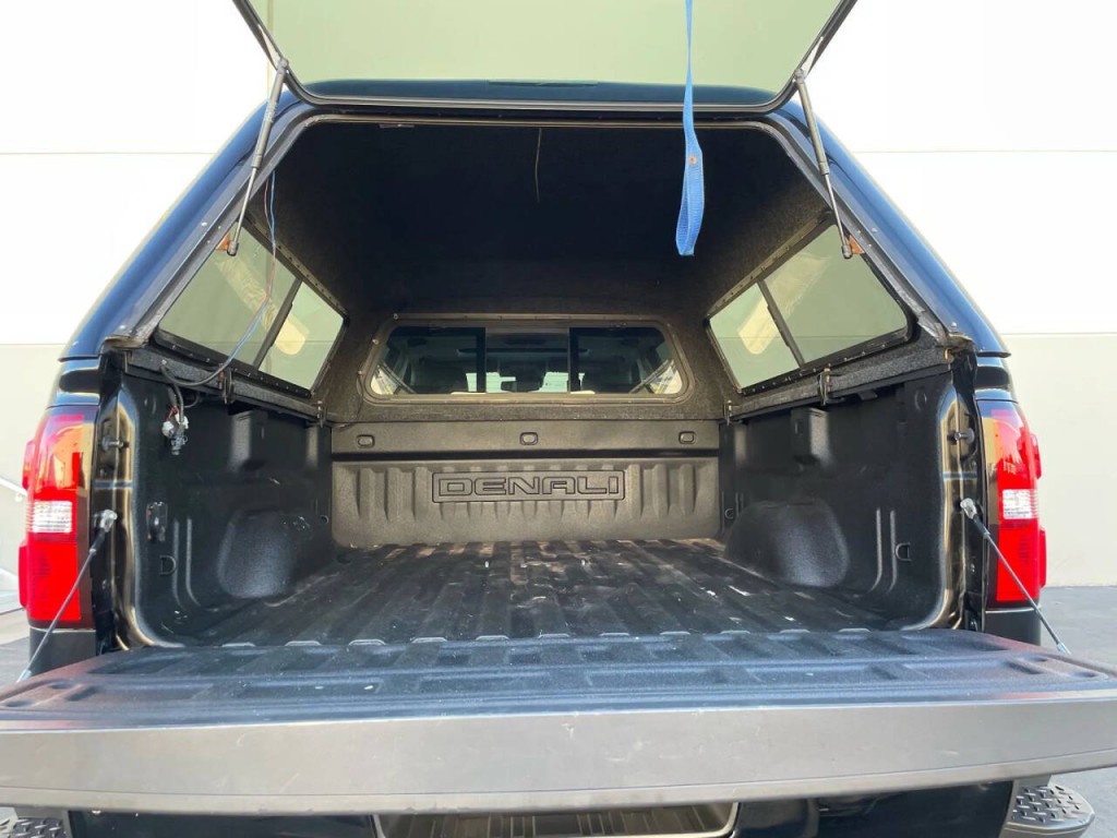 2016 GMC Sierra 2500 Image 21