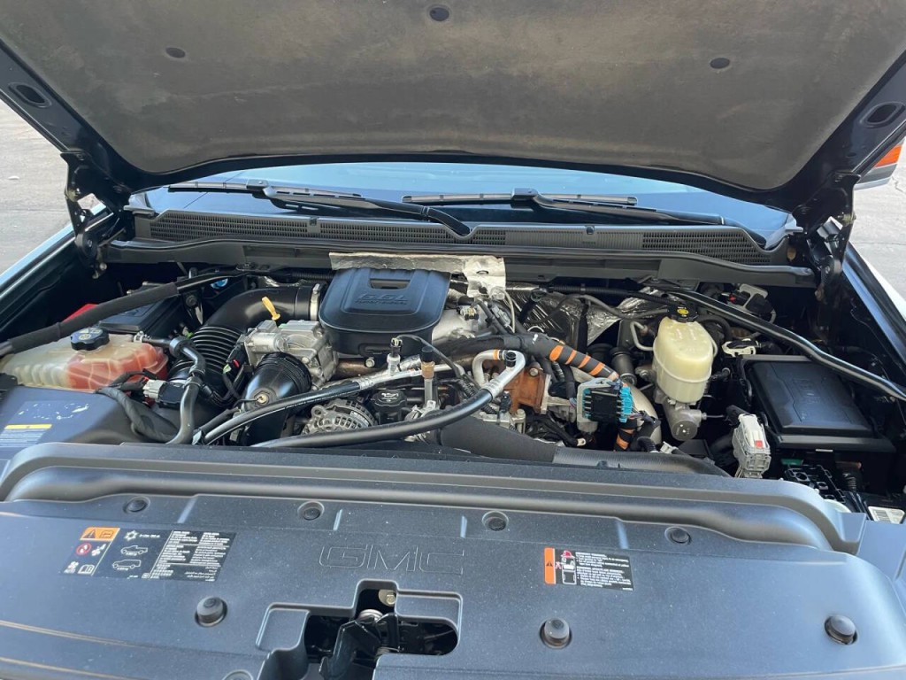 2016 GMC Sierra 2500 Image 23