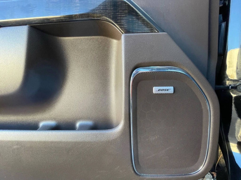 2016 GMC Sierra 2500 Image 25