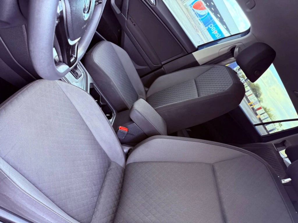 2018 Volkswagen Tiguan Image 10