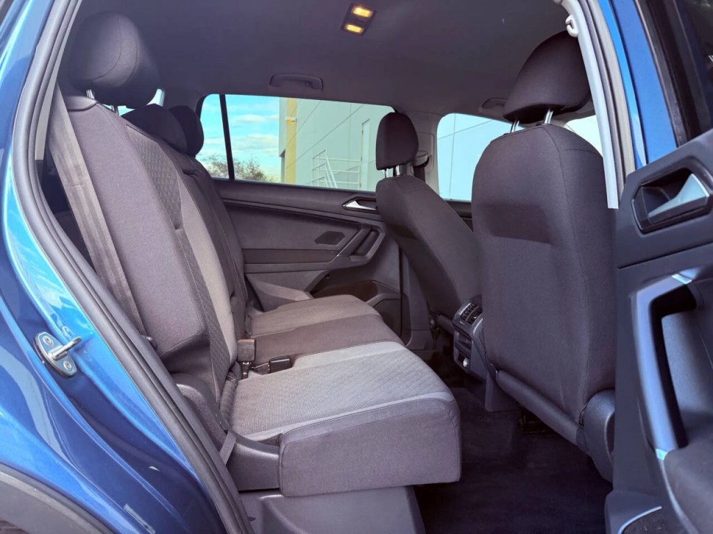 2018 Volkswagen Tiguan Image 16