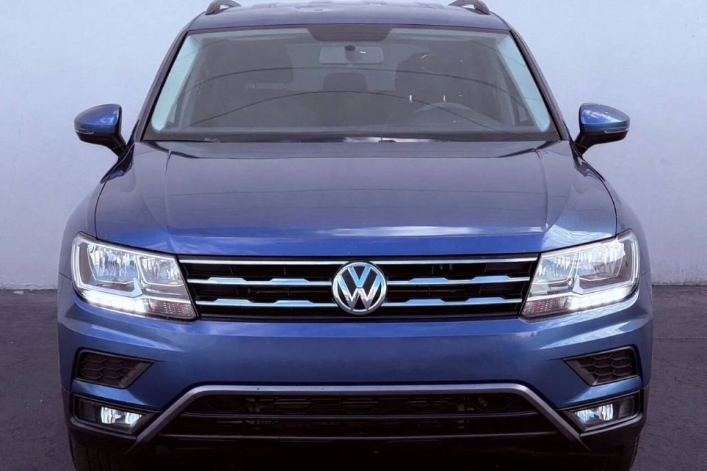 2018 Volkswagen Tiguan Image 2
