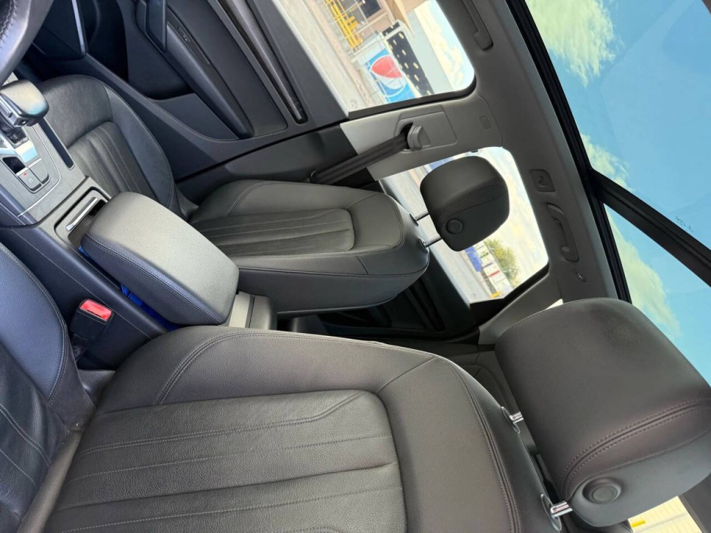 2019 Audi Q5 Image 10