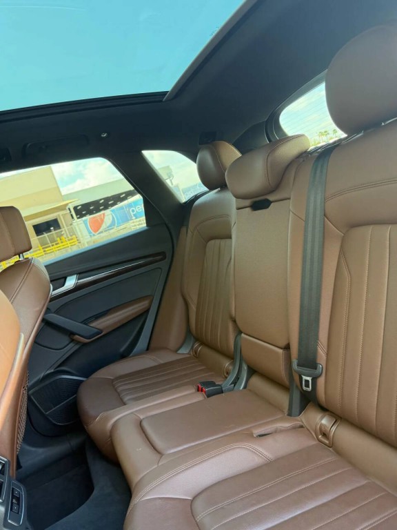 2019 Audi Q5 Image 15