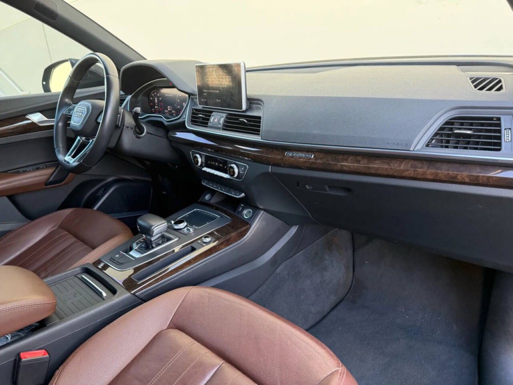 2019 Audi Q5 Image 20