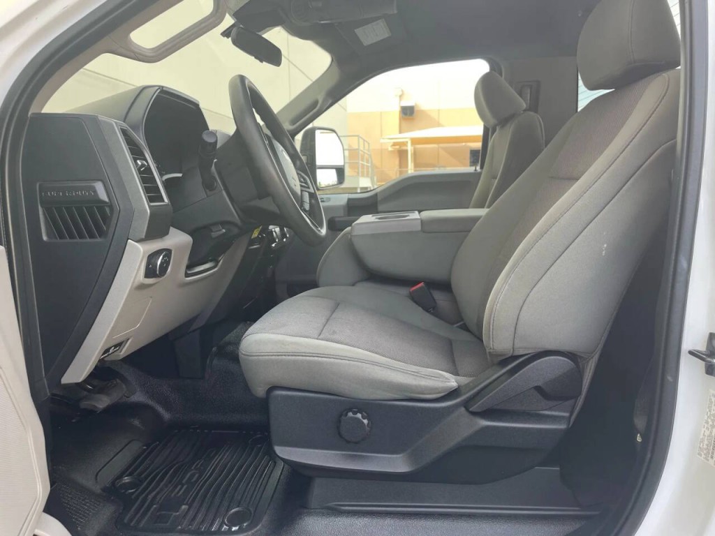 2021 Ford F-350 Image 9