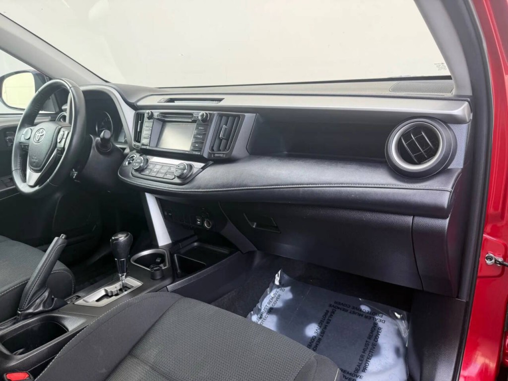 2017 Toyota Rav4 Image 20