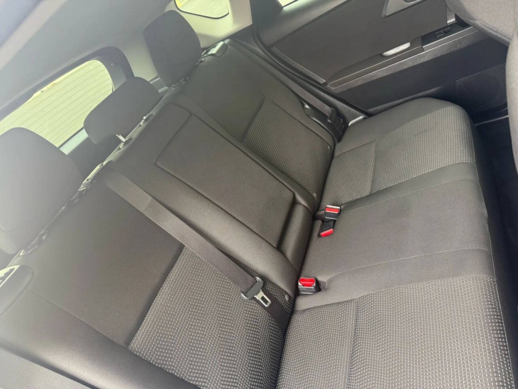 2018 Toyota Corolla Image 17