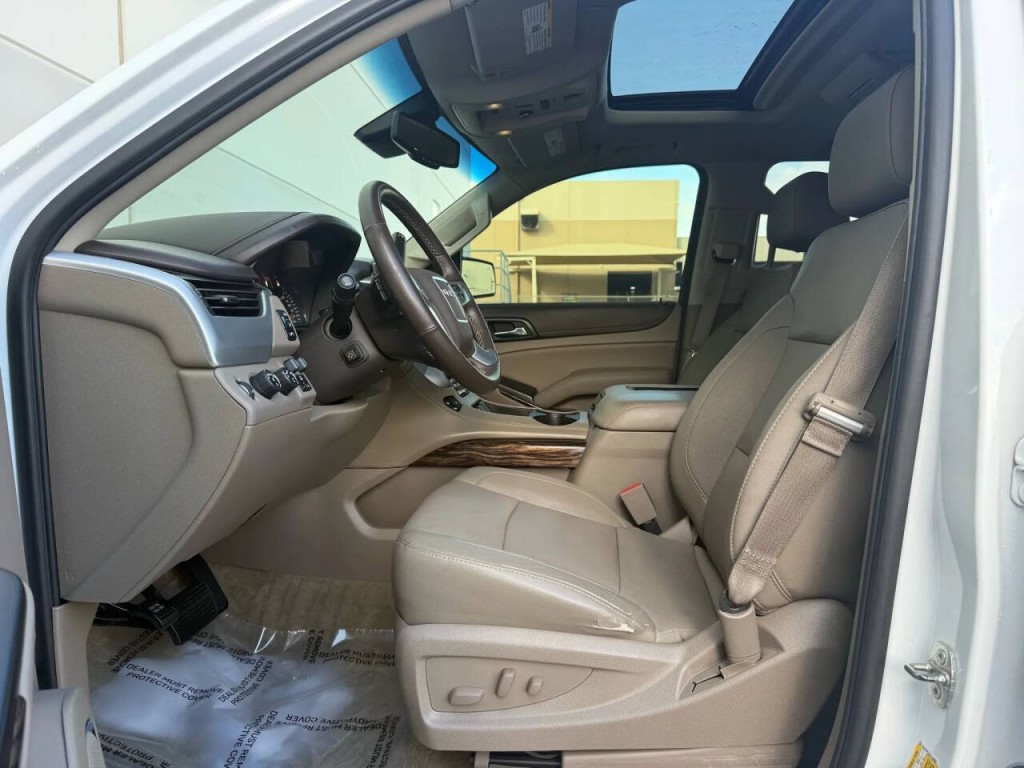 2015 GMC Yukon Image 9